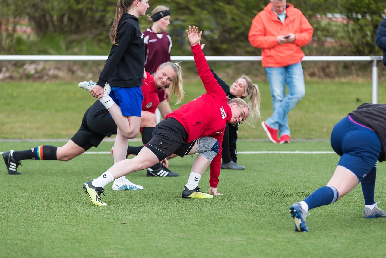 Bild 110 - Co-Trainerin der Frauen Nationalmannschaft Britta Carlson in Wahlstedt